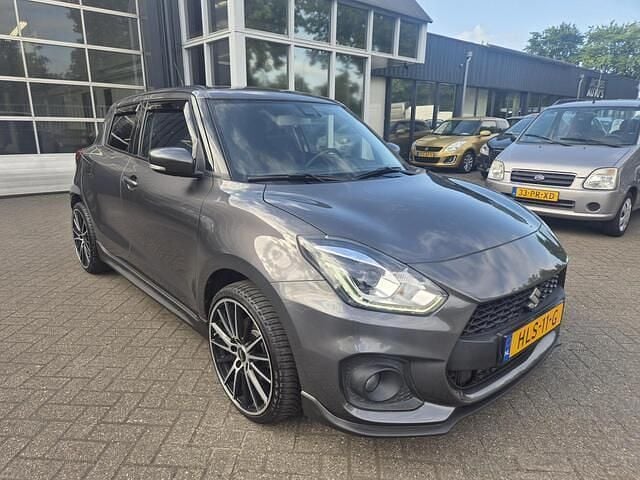 Grijs Gebruikt 2020 Suzuki Swift Sport Hatchback | € 17.950 (Goede deal) - Afbeelding 1/4