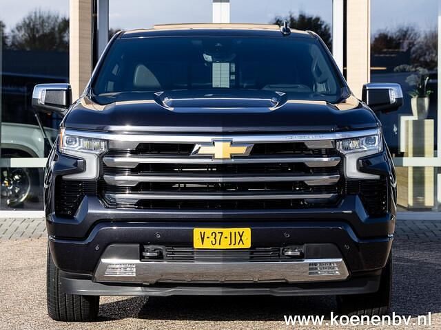 Occasion Chevrolet Silverado 426 PK (313 kW) 2024 Zwart Van
