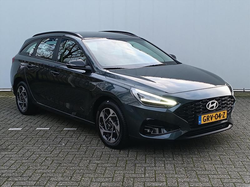 Occasion Hyundai i30 Comfort 2024 Groen metallic Stationwagen