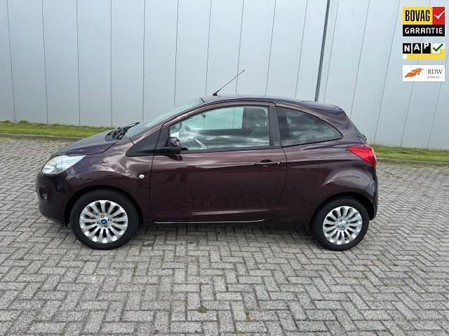 Bruin Gebruikt 2010 Ford Ka Titanium Hatchback | € 2.950 (Goede deal) - Afbeelding 1/4