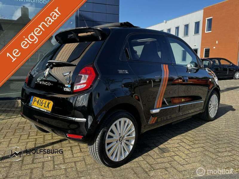 Zwart Gebruikt 2021 Renault Twingo Vibes Hatchback | € 13.895 (Eerlijke prijs) - Afbeelding 1/4
