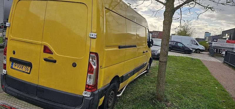 Occasion Opel Movano 101 PK (74 kW) 2012 Geel Van