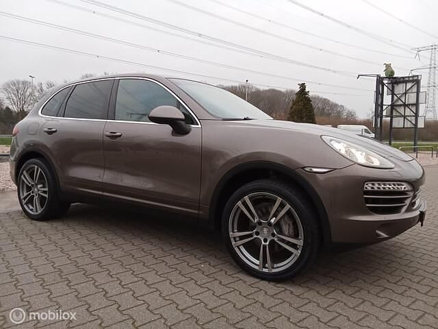 Occasion Porsche Cayenne 245 PK (180 kW) 2012 Bruin SUV