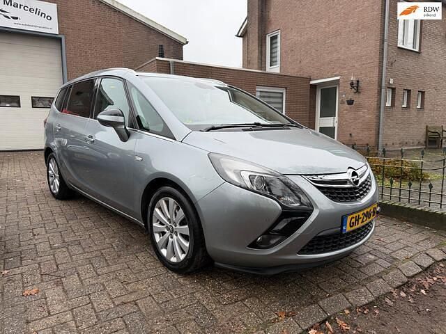 Grijs Gebruikt 2013 Opel Zafira Tourer Cosmo MPV | € 4.850 (Goede deal) - Afbeelding 1/4