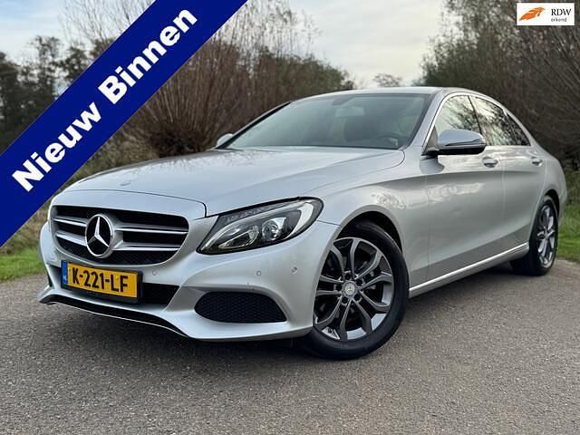 Grijs Gebruikt 2017 Mercedes C180 Ambition Sedan | € 18.888 (Goede deal) - Afbeelding 1/4