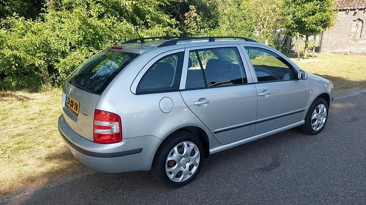 Occasion Skoda Fabia 80 PK (58 kW) 2007 Grijs Stationwagen