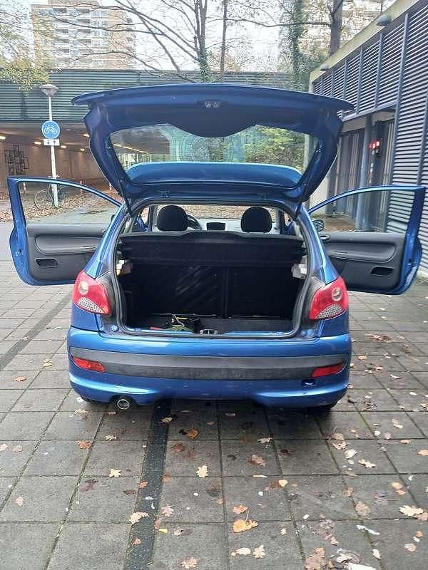 Occasion Peugeot 206 73 PK (53 kW) 2011 Blauw Hatchback