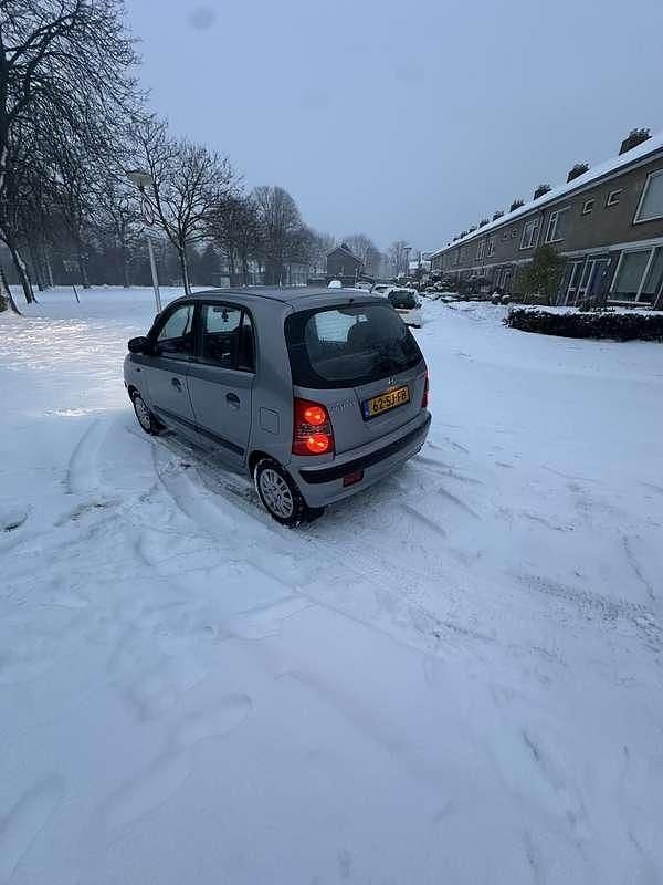 Occasion Hyundai Atos 63 PK (46 kW) 2006 Grijs Hatchback