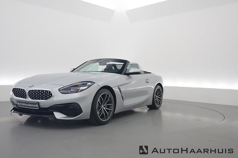 Grijs Gebruikt 2021 BMW Z4 Sport Line Cabriolet | € 39.900 (Eerlijke prijs) - Afbeelding 1/3