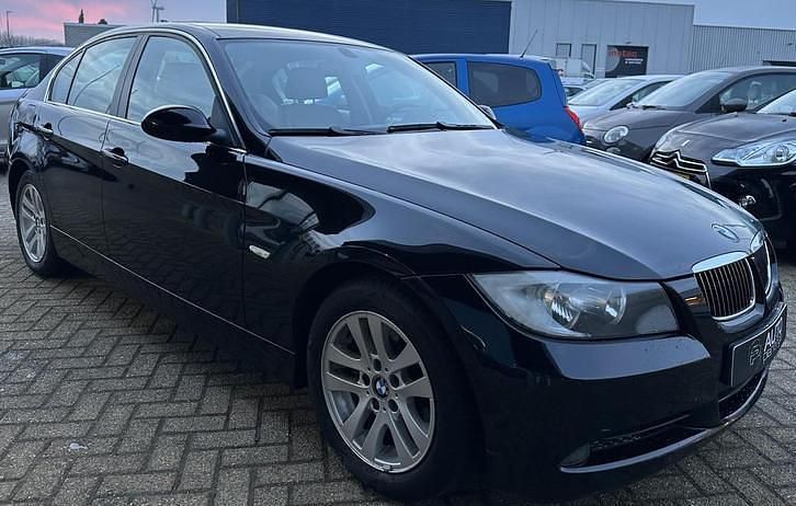 Occasion BMW 325 218 PK (160 kW) 2007 Zwart Sedan