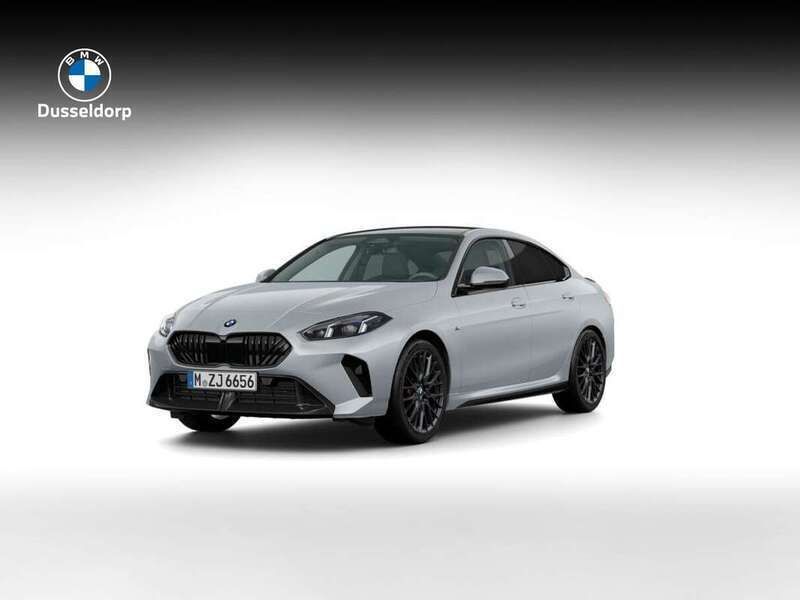 Grijs, metallic lak Nieuw 2025 BMW 220 Comfort Edition Coupé | € 57.078 (Eerlijke prijs) - Afbeelding 1/4
