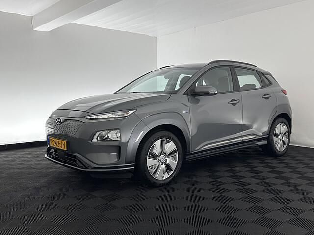 Occasion Hyundai Kona Comfort 100 kW (136 PK) 2020 Grijs (metallic) SUV