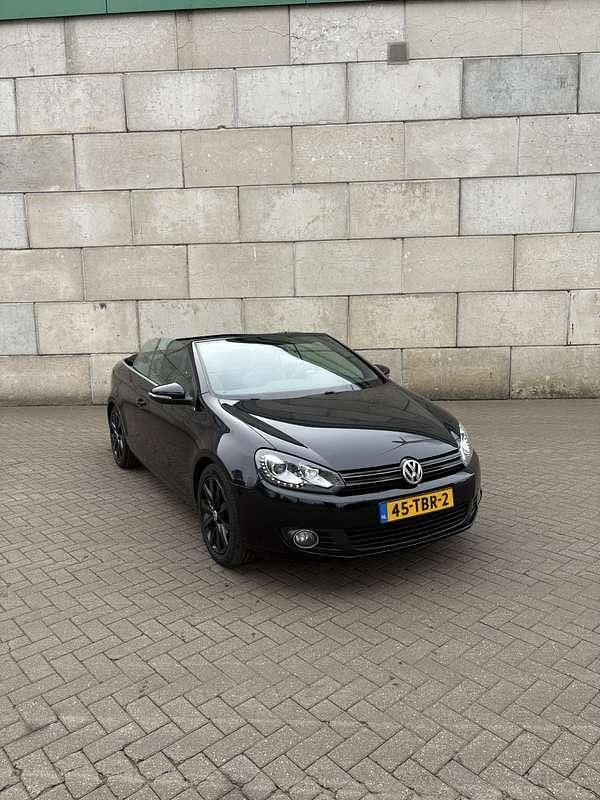 Zwart Gebruikt 2012 VW Golf Cabriolet Cabriolet | € 6.250 (Eerlijke prijs) - Afbeelding 1/4