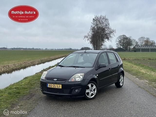 Occasion Ford Fiesta Futura 69 PK (50 kW) 2008 Zwart Hatchback