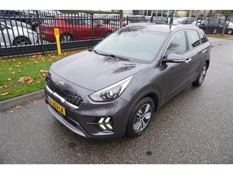 Occasion Kia Niro 105 PK (77 kW) 2021 Grijs SUV