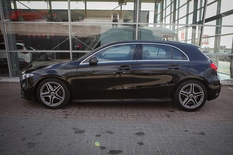 Occasion Mercedes A180 AMG 136 PK (100 kW) 2019 Zwart Hatchback