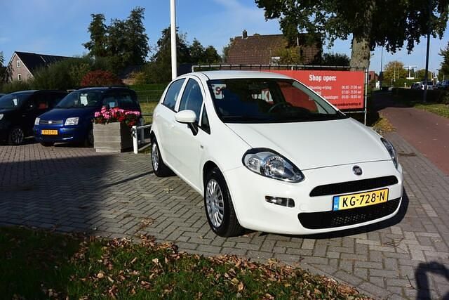 Occasion Fiat Punto Pop 101 PK (74 kW) 2016 Wit Hatchback