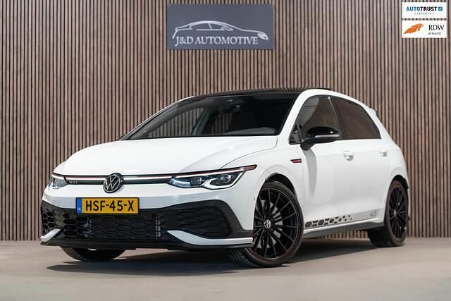 Wit Gebruikt 2022 VW Golf VIII Edition Hatchback | € 38.400 (Goede deal) - Afbeelding 1/4