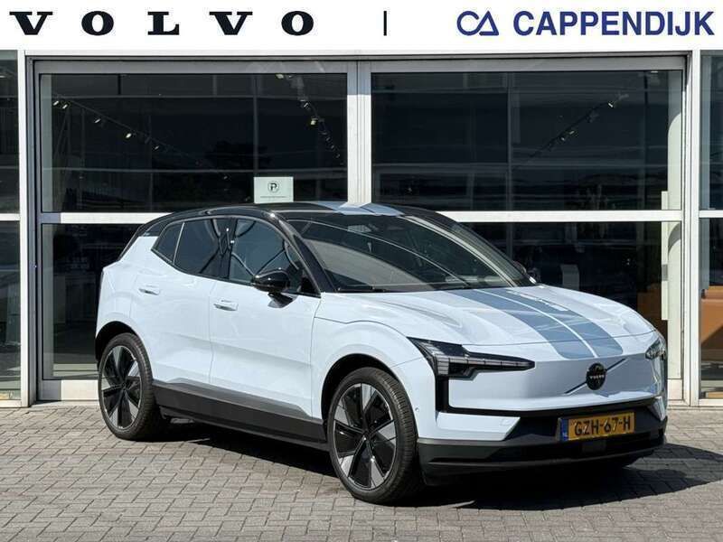 Blauwcloud blue Gebruikt 2023 Volvo EX30 Performance SUV | € 42.950 (Eerlijke prijs) - Afbeelding 1/4