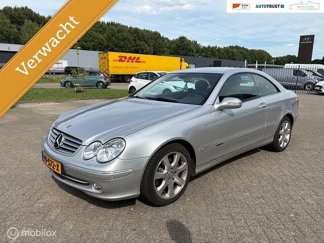 Grijs Gebruikt 2003 Mercedes 240 Elegance Coupé | € 8.490 - Afbeelding 1/4