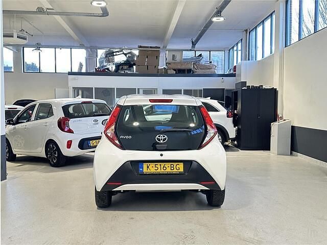 Occasion Toyota Aygo 72 PK (52 kW) 2020 Wit Hatchback