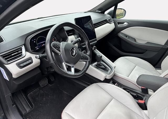 Occasion Renault Clio V Initiale Paris 69 PK (50 kW) 2021 Grijs Hatchback