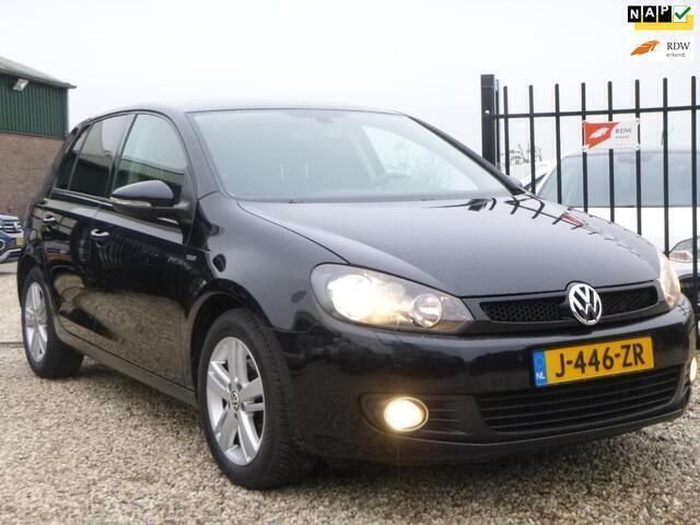 Zwart, metallic lak Gebruikt 2012 VW Golf VII Highline Hatchback | € 7.750 (Eerlijke prijs) - Afbeelding 1/4