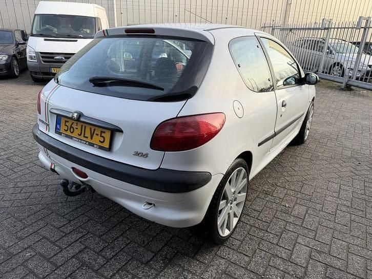 Occasion Peugeot 206 75 PK (55 kW) 1999 Wit Hatchback