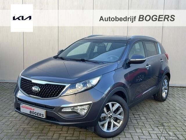 Grijs Gebruikt 2015 Kia Sportage SUV | € 14.840 (Eerlijke prijs) - Afbeelding 1/4