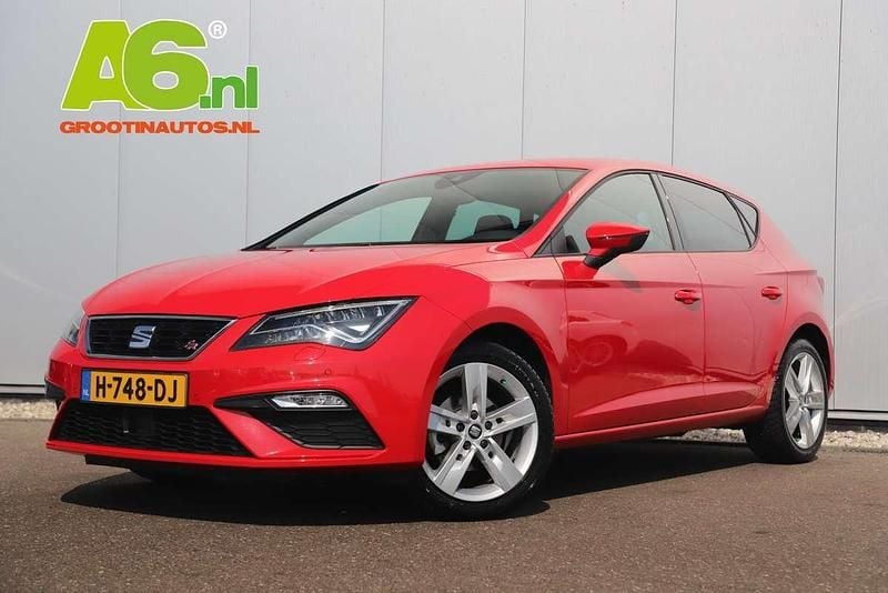 Rood Gebruikt 2020 Seat Leon FR Hatchback | € 16.900 (Goede deal) - Afbeelding 1/4