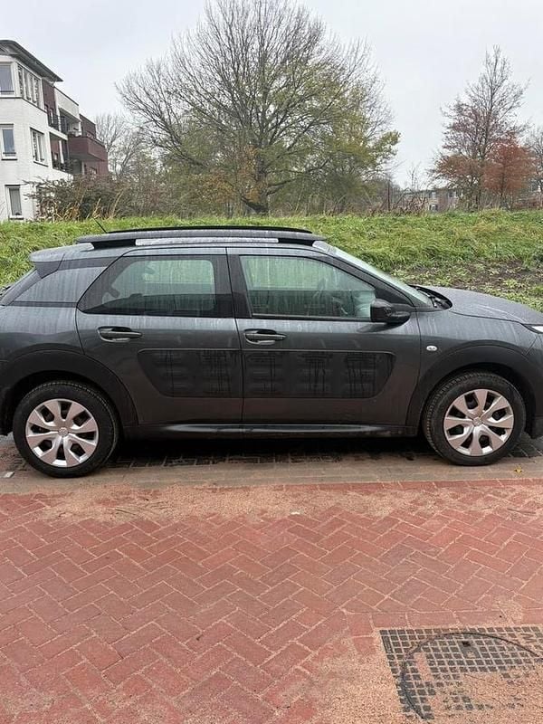 Gebruikt 2014 Citroën C4 Cactus Hatchback | € 4.250 (Super prijs) - Afbeelding 1/4