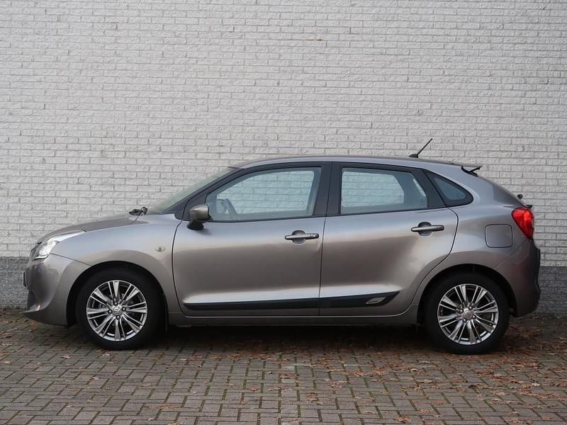 Occasion Suzuki Baleno Exclusive 90 PK (66 kW) 2016 Grijs Hatchback