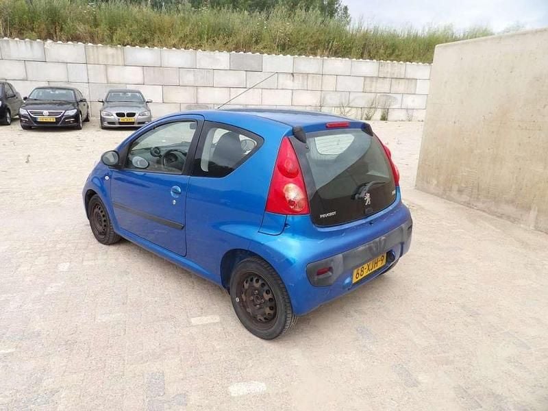 Blauw Gebruikt 2011 Peugeot 107 Hatchback | € 1.290 (Super prijs) - Afbeelding 1/3
