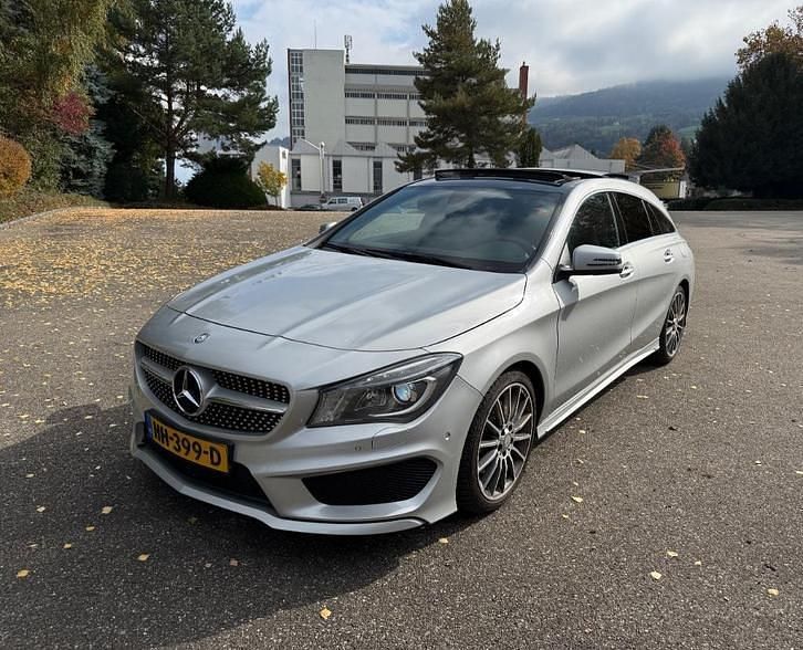 Gebruikt 2015 Mercedes CLA220 Shooting Brake AMG Stationwagen | € 13.750 - Afbeelding 1/4