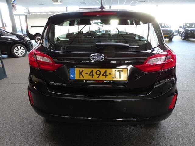 Occasion Ford Fiesta Titanium 94 PK (69 kW) 2021 Zwart Hatchback