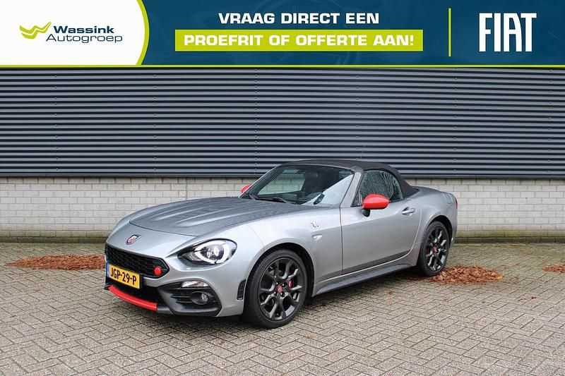 Grijs (metallic) Occasion 2018 Abarth 124 Spider Cabriolet | € 33.940 - Afbeelding 1/4