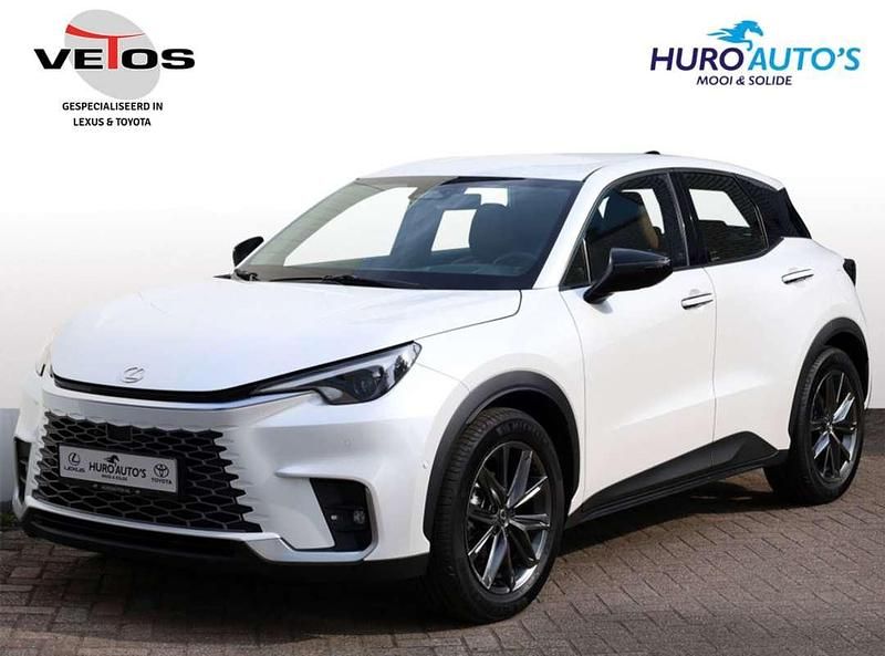 Wit Gebruikt 2024 Lexus LBX SUV | € 41.750 (Eerlijke prijs) - Afbeelding 1/4