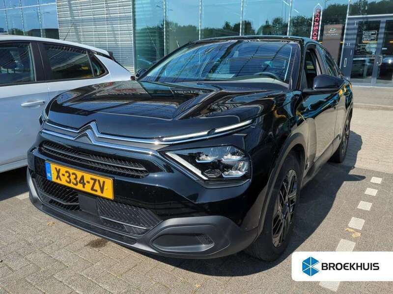 Zwart Gebruikt 2024 Citroën e-C4 SUV | € 19.900 (Goede deal) - Afbeelding 1/4