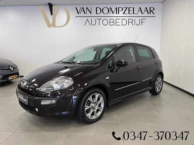 Zwart, metallic lak Gebruikt 2010 Fiat Punto Evo Racing Hatchback | € 4.855 (Iets duurder) - Afbeelding 1/4