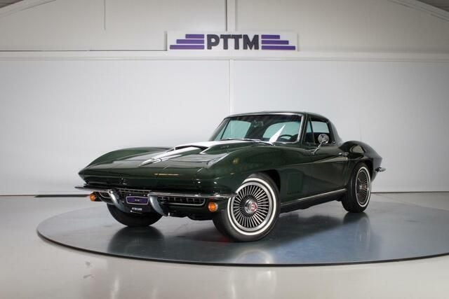 Groen Occasion 1967 Chevrolet Corvette Stingray Coupé | € 199.750 - Afbeelding 1/4