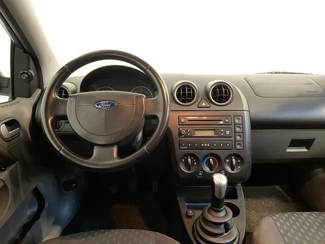 Occasion Ford Fiesta 82 PK (60 kW) 2002 Blauw Hatchback