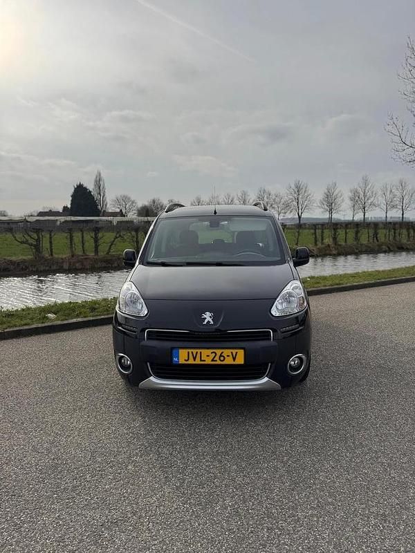 Occasion Peugeot TePee 98 PK (72 kW) 2015