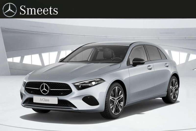 Zilver Nieuw 2025 Mercedes A250 Luxury Hatchback | € 47.126 - Afbeelding 1/3