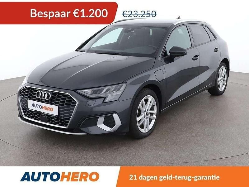 Grijs Gebruikt 2021 Audi A3 e-tron Advanced Hatchback | € 21.949 (Eerlijke prijs) - Afbeelding 1/3