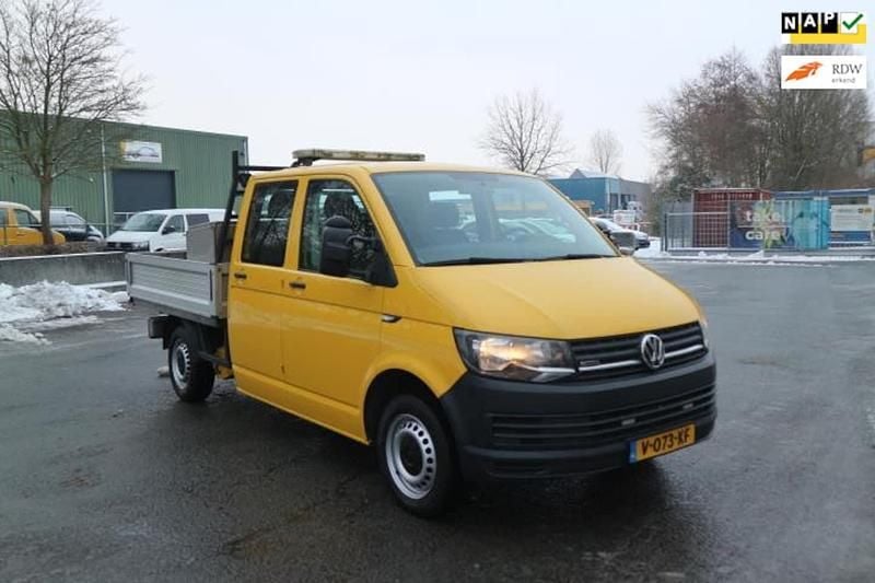 Geel Occasion 2017 VW Transporter Comfortline Van | € 8.950 - Afbeelding 1/4