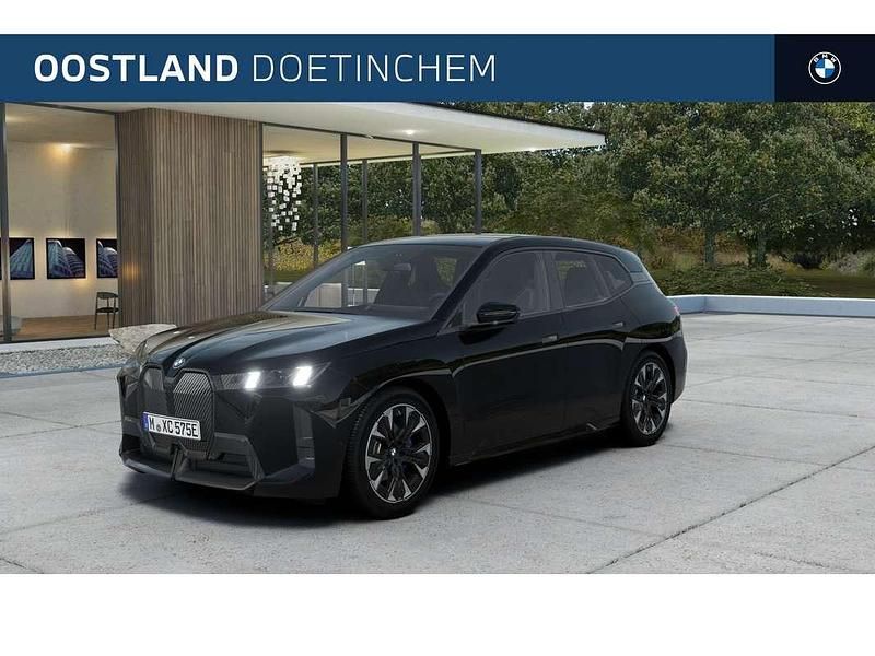Zwart Nieuw 2025 BMW iX Comfort Edition SUV | € 90.270 - Afbeelding 1/4