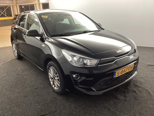 Occasion Kia Rio 101 PK (74 kW) 2023 Zwart Hatchback