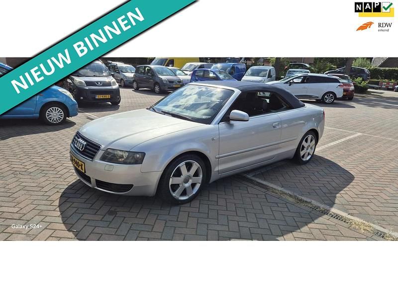 Grijs Gebruikt 2004 Audi A4 Cabriolet Proline Cabriolet | € 3.999 (Super prijs) - Afbeelding 1/4