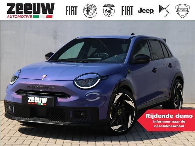 Paars Gebruikt 2025 Abarth 600e Scorpionissima SUV | € 43.450 - Afbeelding 1/4