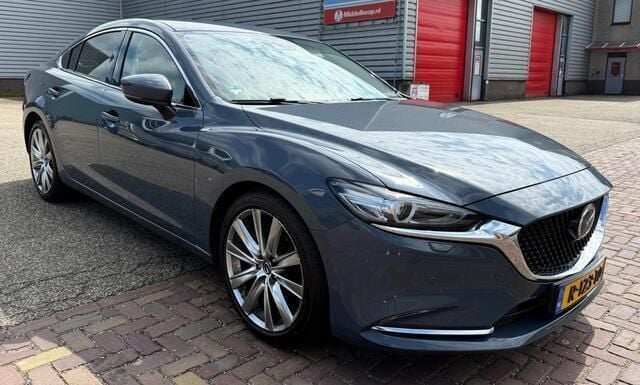 Grijs Gebruikt 2021 Mazda 6 Signature Sedan | € 26.500 (Iets duurder) - Afbeelding 1/4